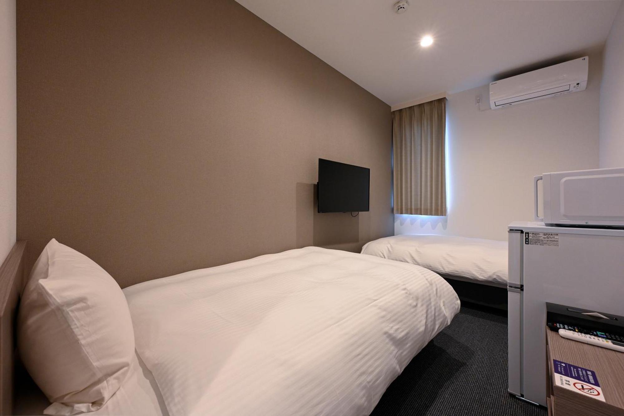 Hotel R9 The Yard Kohoku Saga Eksteriør bilde